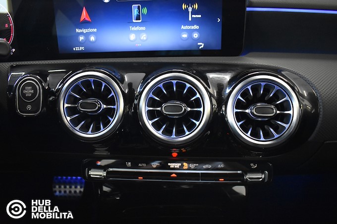 MERCEDES-BENZ A 180 d Automatic AMG Line Advanced Plus